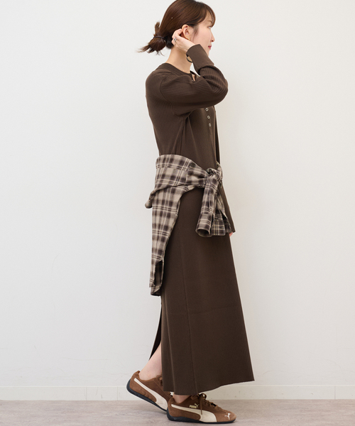 JOURNAL STANDARD relume（ジャーナルスタンダード　レリューム）の「《WEB限定追加》【MULTI FUNC+】ヘンリーネックニットワンピース（ワンピース・レディース・ブラック/ブラウン・FREE）」の19枚目の写真