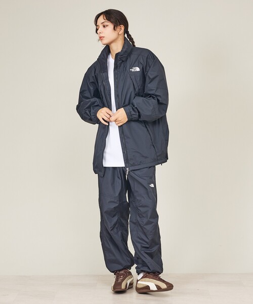 THE NORTH FACE(ザノースフェイス)の「【THE NORTH FACE / ザ・ノース・フェイス】 CHIMNEY WIND JACKET NP22650 / チムニ― ウィンド ジャケット/ユニセックス(ブルゾン・メンズ・ブラック/ブラック系その他/グレー系その他・M/L/XL)」の12枚目の写真