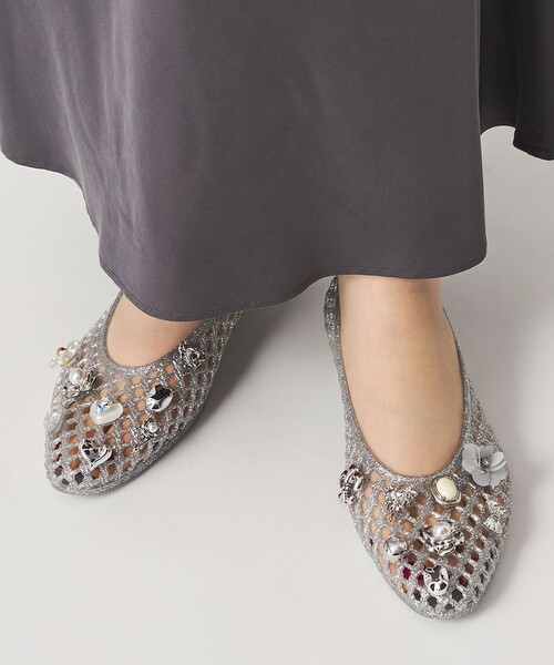 ODETTE E ODILE（オデットエオディール）の「＜HEAVENLY JELLY＞ RNDBIJ Jelly FLT（パンプス・レディース・シルバー/ブラック・38/35/36/37/39）」の5枚目の写真