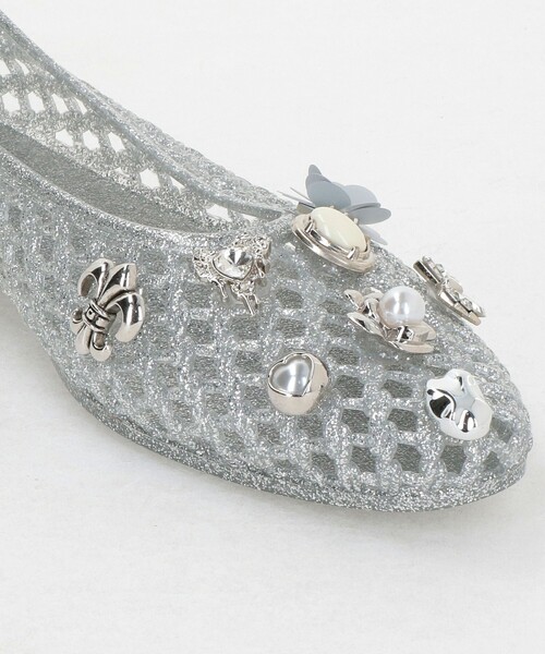 ODETTE E ODILE（オデットエオディール）の「＜HEAVENLY JELLY＞ RNDBIJ Jelly FLT（パンプス・レディース・シルバー/ブラック・38/35/36/37/39）」の21枚目の写真
