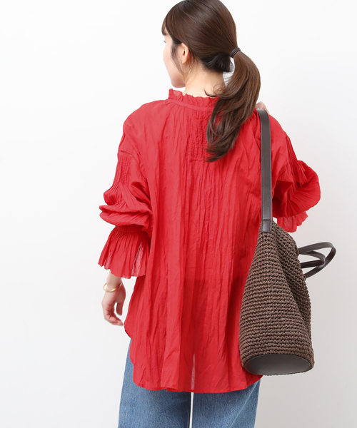 JOURNAL STANDARD relume（ジャーナルスタンダード　レリューム）の「［26SS新作］コットンボイルクリンクルタックフリルプルオーバー（シャツ/ブラウス・レディース・ホワイト/レッド/ブラック/イエロー系その他・FREE）」の11枚目の写真