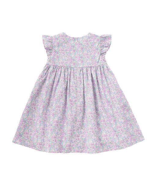 Tartine et Chocolat（タルティーヌエショコラ）の「【日本製】【お揃い】リバティ(leontyne dream)プリントタナローン花柄スモッキングワンピース（ワンピース・キッズ・ブルー系その他/パープル系その他・130cm/110cm/120cm）」の5枚目の写真