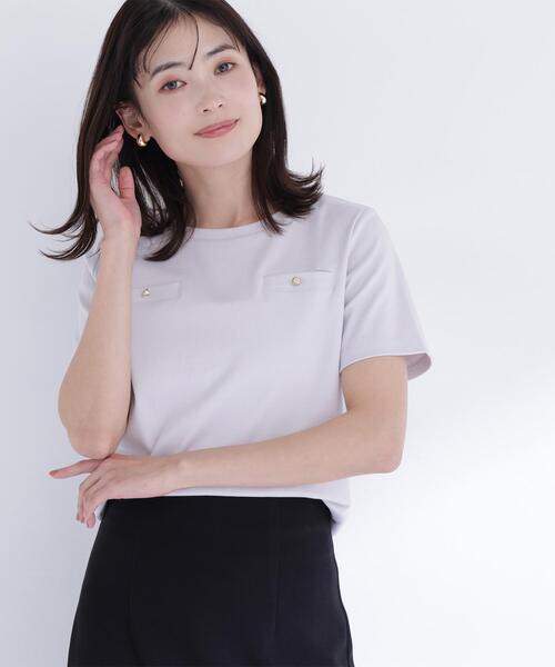 NATURAL BEAUTY BASIC(ナチュラルビューティーベーシック)の「<接触冷感>◇ベーシックTシャツ フェイクポケット付き(Tシャツ/カットソー・レディース・オフホワイト/グレー/ブラック・FREE)」の3枚目の写真