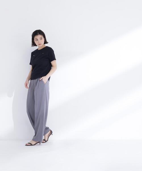 NATURAL BEAUTY BASIC(ナチュラルビューティーベーシック)の「<接触冷感>◇ベーシックTシャツ フェイクポケット付き(Tシャツ/カットソー・レディース・オフホワイト/グレー/ブラック・FREE)」の9枚目の写真