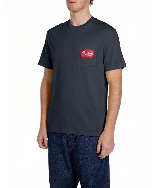 REPLAY(リプレイ)の「ベーシックジャージーレトロプリント ポケTシャツ(Tシャツ/カットソー・メンズ・イエロー/ホワイト/ダークネイビー・LARGE/MEDIUM/X-LARGE/SMALL)」の3枚目の写真