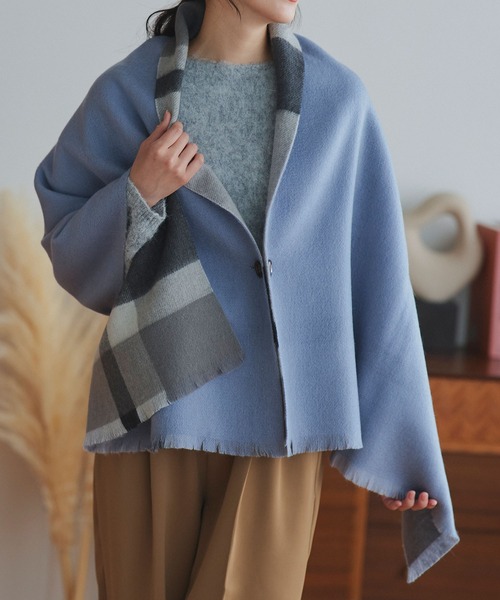 macocca(マコッカ)の「シルケットウール カシミヤ混 リバーシブル 3WAY ポンチョ(ストール/ショール・レディース・グレイッシュベージュ/グレー/パープル/ピンク/ワインレッド・FREE)」の7枚目の写真