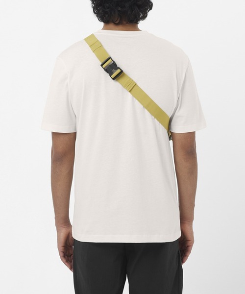 SALOMON（サロモン）の「【SALOMON】CHEST LOGO REGULAR TEE M（Tシャツ/カットソー・メンズ・ホワイト/ブラック・M/XL/L）」の4枚目の写真