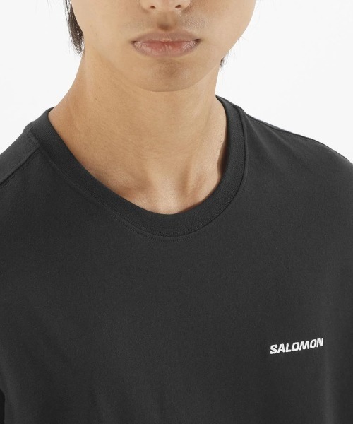 SALOMON（サロモン）の「【SALOMON】CHEST LOGO REGULAR TEE M（Tシャツ/カットソー・メンズ・ホワイト/ブラック・M/XL/L）」の7枚目の写真