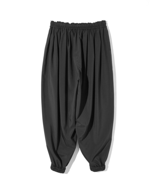 MIDIUMISOLID(ミディウミソリッド)の「MIDIUMISOLID for Ladies バルーンイージーパンツ(その他パンツ・レディース・ピンク/ブラック・FREE)」の17枚目の写真