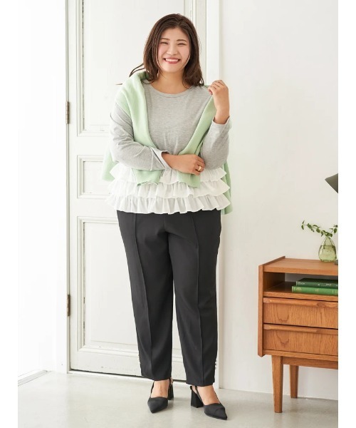 Re-J&SUPURE(リジェイアンドスプル)の「【大きいサイズ】【Sasaki Mikiコラボ】ペプラムスポンディッシュニットカーディガン(カーディガン/ボレロ・レディース・ライトグリーン/ダークグレー・XXXX-LARGE/XXX-LARGE/XX-LARGE)」の16枚目の写真