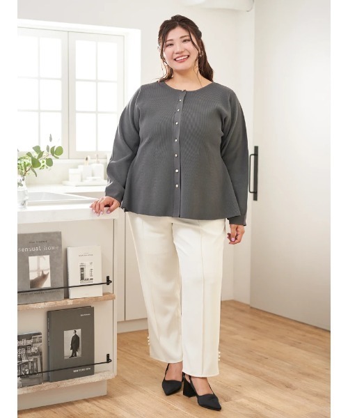 Re-J&SUPURE(リジェイアンドスプル)の「【大きいサイズ】【Sasaki Mikiコラボ】ペプラムスポンディッシュニットカーディガン(カーディガン/ボレロ・レディース・ライトグリーン/ダークグレー・XXXX-LARGE/XXX-LARGE/XX-LARGE)」の22枚目の写真