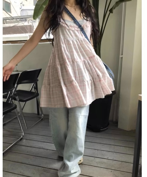 LADY LIKE(レディライク)の「フリル付きパステルチェック柄キャミワンピース(ワンピース・レディース・ピンク/イエロー・M)」の7枚目の写真