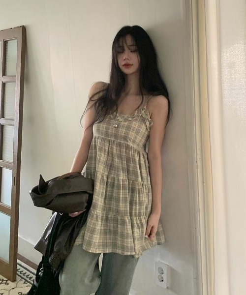 LADY LIKE(レディライク)の「フリル付きパステルチェック柄キャミワンピース(ワンピース・レディース・ピンク/イエロー・M)」の20枚目の写真