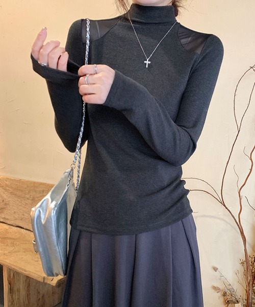 2ly2(トゥーリートゥー)の「シアー切替ハイネックトップス(Tシャツ/カットソー・レディース・ホワイト/ブラック/グレー・FREE)」の9枚目の写真