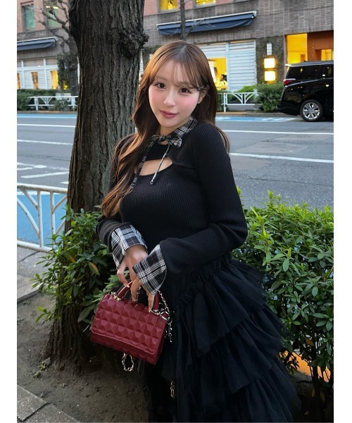 Darich(ダーリッチ)の「チェックカフスリブニットトップス(ニット/セーター・レディース・アイボリー/グレー/ブラック・FREE)」の5枚目の写真