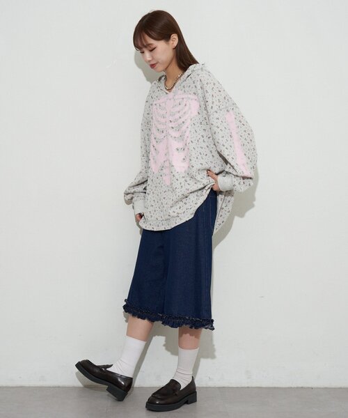 RePRODUCTION LABEL（リプロダクションレーベル）の「【RePRODUCTION LABEL / リプロダクションレーベル】スキッパーフェードフラワーサーマル（Tシャツ/カットソー・レディース・ネイビー/グレー・FREE）」の21枚目の写真