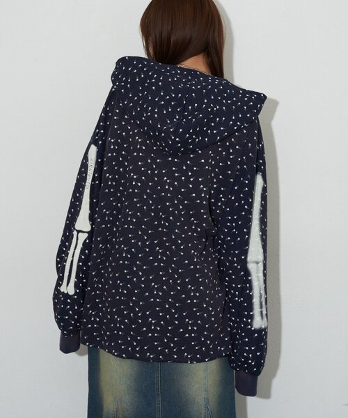 RePRODUCTION LABEL（リプロダクションレーベル）の「【RePRODUCTION LABEL / リプロダクションレーベル】スキッパーフェードフラワーサーマル（Tシャツ/カットソー・レディース・ネイビー/グレー・FREE）」の11枚目の写真