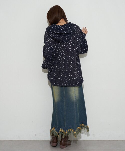 RePRODUCTION LABEL（リプロダクションレーベル）の「【RePRODUCTION LABEL / リプロダクションレーベル】スキッパーフェードフラワーサーマル（Tシャツ/カットソー・レディース・ネイビー/グレー・FREE）」の6枚目の写真