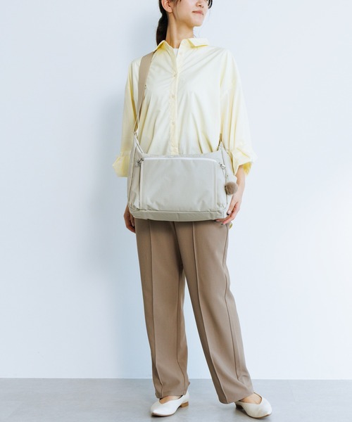 Kanana project(カナナプロジェクト)の「ショルダーバッグ PJ8-3rd LTD ブリーズライト 8L 限定モデル 20135(ショルダーバッグ・レディース・ブルーパープル/ベージュ・FREE)」の3枚目の写真