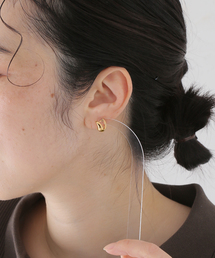 journal standard L'essage（ジャーナルスタンダードレサージュ）の「【MARIA BLACK/マリアブラック】Trail Huggie Gold RIGHT：ピアス（ピアス（片耳用））」
