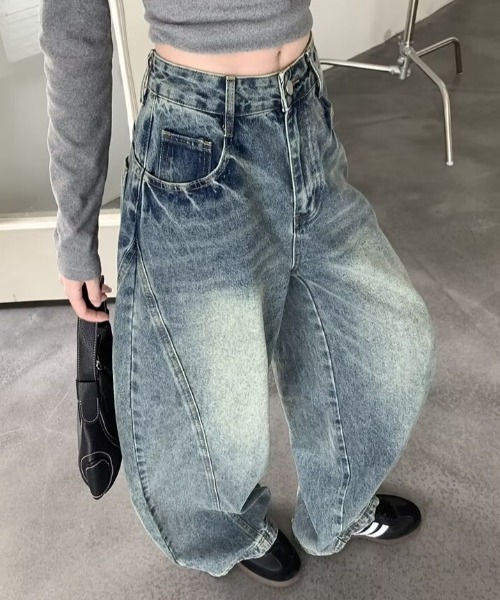 LAC-VERT(ラック・ヴェール)の「ワイドレッグカーブデニムパンツ(デニムパンツ・レディース・ブルー・LARGE/MEDIUM)」の10枚目の写真