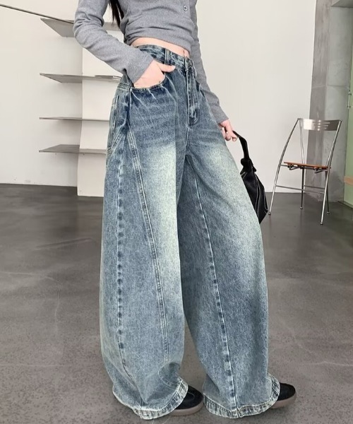 LAC-VERT(ラック・ヴェール)の「ワイドレッグカーブデニムパンツ(デニムパンツ・レディース・ブルー・LARGE/MEDIUM)」の13枚目の写真