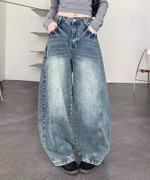 LAC-VERT(ラック・ヴェール)の「ワイドレッグカーブデニムパンツ(デニムパンツ・レディース・ブルー・LARGE/MEDIUM)」の20枚目の写真