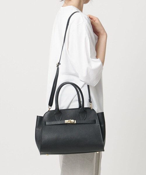 AULENTTI（オウレンティ）の「＜AULENTTI＞ SQE BAG（トートバッグ・レディース・ベージュ/ブラック・FREE）」の2枚目の写真