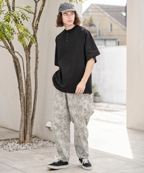 CAMBIO(カンビオ)の「mp14717- Floral Jacquard Denim Balloon Pants デニムバルーンパンツ(CAM26SS-015)(デニムパンツ・メンズ・ホワイト/インディゴブルー/ネイビー・M/L/S)」の18枚目の写真