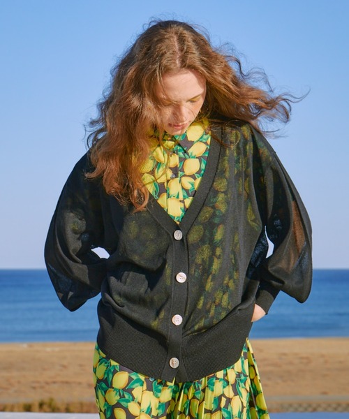 manana suerte(マニャーナスエルテ)の「シアーニットカーディガン(カーディガン/ボレロ・レディース・ブラック/イエロー/パープル・FREE)」の4枚目の写真