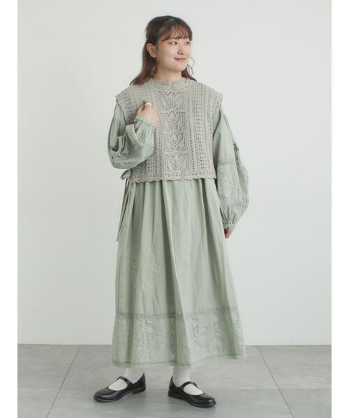 WEB限定 Sサイズ】ランダム刺繍レース切替ワンピース（ワンピース