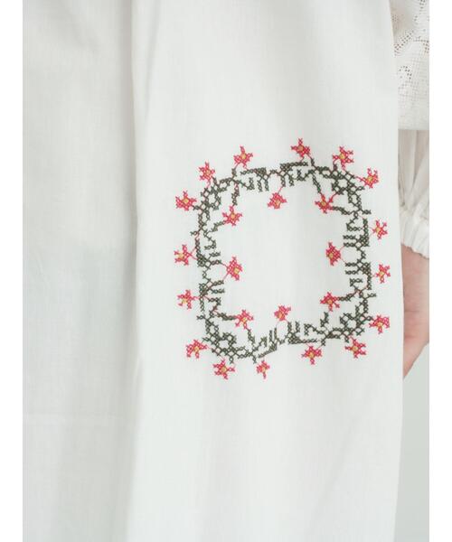 TSUHARU by Samansa Mos2(ツハルバイサマンサモスモス)の「【WEB限定 Sサイズ】ランダム刺繍レース切替ワンピース(ワンピース・レディース・オフホワイト/チャコールグレー/ミント・S/M)」の8枚目の写真