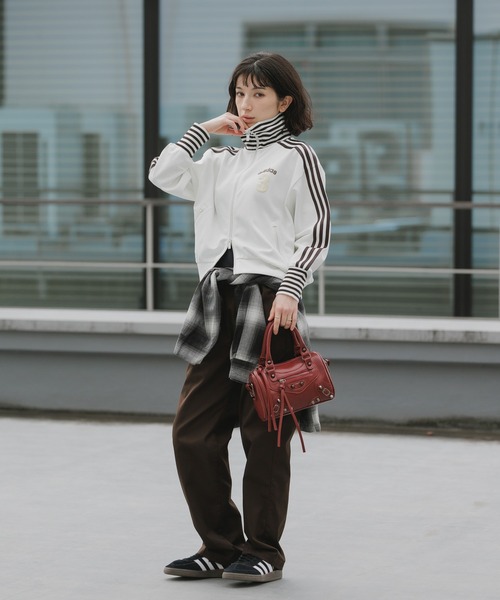 adidas（アディダス）の「adidas/アディダス ビンテージ BB TT ストライプ リブ トラックトップ トラックジャケット 2026年春夏（ジャージ・レディース・ホワイト/ブラック・S/M/L）」の18枚目の写真