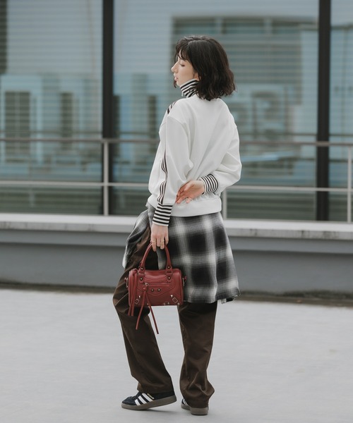 adidas（アディダス）の「adidas/アディダス ビンテージ BB TT ストライプ リブ トラックトップ トラックジャケット 2026年春夏（ジャージ・レディース・ホワイト/ブラック・S/M/L）」の21枚目の写真