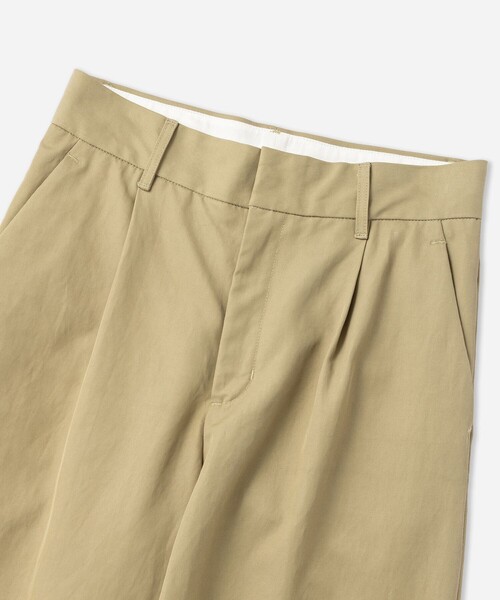 Saturdays NYC（サタデーズ ニューヨークシティ ）の「Kim Pleated Pants | WOMEN（その他パンツ・レディース・ネイビー/ベージュ・S/M/L）」の14枚目の写真