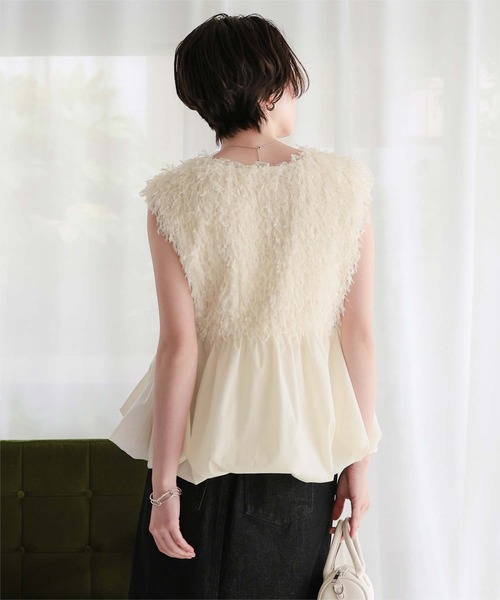 titivate（ティティベイト）の「前後2wayフェザーペプラムトップス/ベスト（ベスト・レディース・アイボリー/グレイッシュベージュ/ブラック・L/M）」の6枚目の写真