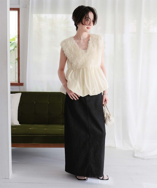 titivate（ティティベイト）の「前後2wayフェザーペプラムトップス/ベスト（ベスト・レディース・アイボリー/グレイッシュベージュ/ブラック・L/M）」の8枚目の写真