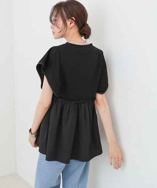 Bab(バブ)の「スクエアーショルダーペプラムトップス(Tシャツ/カットソー・レディース・オフホワイト/ブラック・MEDIUM)」の12枚目の写真