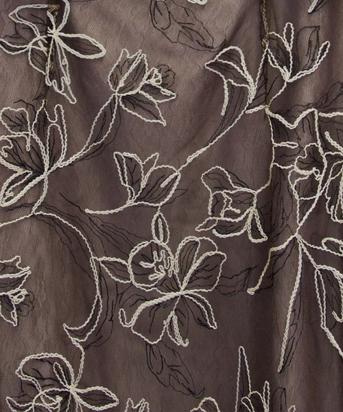 ANDRESD（アンドレスド）の「エンブロイダリーフリルセットドレス / embroidery frill set dress（ドレス・レディース・グレー/ベージュ/ブラウン/ブラック・L/M/S）」の9枚目の写真
