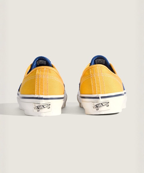 VANS(バンズ)の「VANS PREMIUM オーセンティック / LX Authentic 44 SUEDE/CANVAS T VN000EBNICN1(スニーカー・メンズ・イエロー× ブルー・4.5/5/5.5/6/6.5/7/7.5/8/8.5/9/9.5/10/10.5/11/11.5/12)」の4枚目の写真