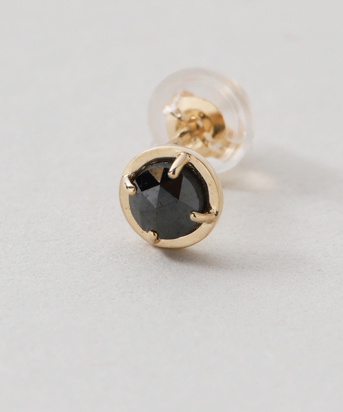 Lilas(リラ)の「ブラックダイヤローズカットピアス K10(両耳)(ピアス(両耳用)・レディース・ゴールド・FREE)」の7枚目の写真