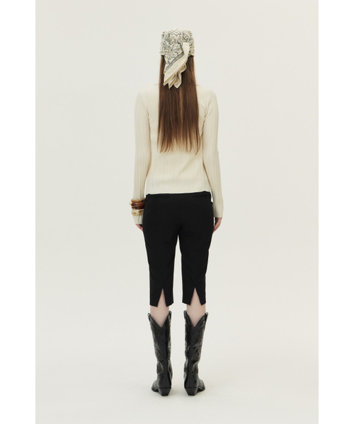 KUME(クメ)の「Back Slit Capri Pants, Black(その他パンツ・レディース・その他・LARGE/MEDIUM/SMALL)」の3枚目の写真