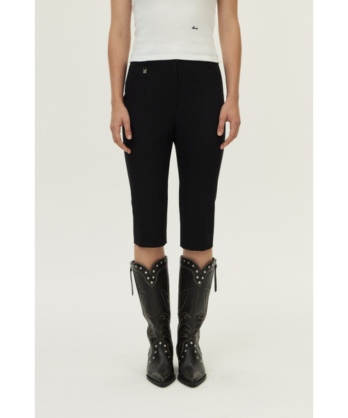 KUME(クメ)の「Back Slit Capri Pants, Black(その他パンツ・レディース・その他・LARGE/MEDIUM/SMALL)」の4枚目の写真