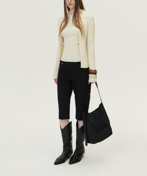 KUME(クメ)の「Back Slit Capri Pants, Black(その他パンツ・レディース・その他・LARGE/MEDIUM/SMALL)」の11枚目の写真