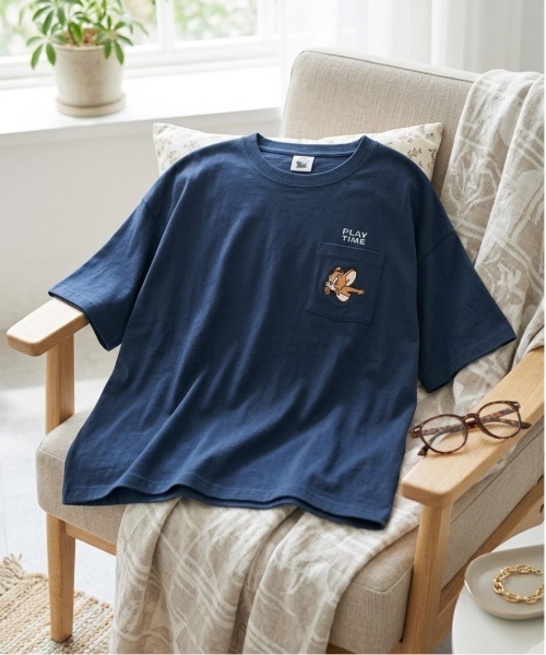 Tom&Jerry(トムアンドジェリー)の「【TOM & JERRY/トムとジェリー】キャラクタープリント・刺繍 ポケ付き半袖Tシャツ(WIDEシルエット)(Tシャツ/カットソー・レディース・サックスブルー/ネイビー/シャーベット/ライトグレー・LARGE/MEDIUM)」の20枚目の写真