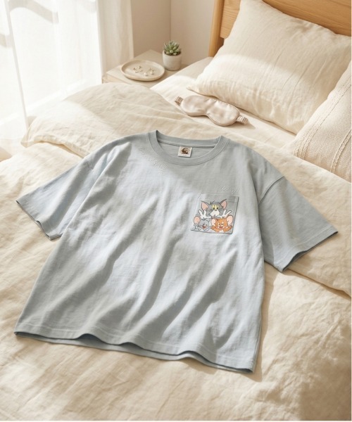 Tom&Jerry(トムアンドジェリー)の「【TOM & JERRY/トムとジェリー】キャラクタープリント・刺繍 ポケ付き半袖Tシャツ(WIDEシルエット)(Tシャツ/カットソー・レディース・サックスブルー/ネイビー/シャーベット/ライトグレー・LARGE/MEDIUM)」の21枚目の写真