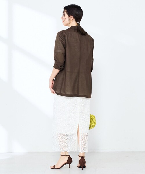 NOLLEY’S Sophi（ノーリーズソフィ）の「《手洗い可能》W&Wショート丈ロゴTシャツ（Tシャツ/カットソー・レディース・ベージュ系その他/ホワイト系その他3/ホワイト系その他2・38）」の6枚目の写真