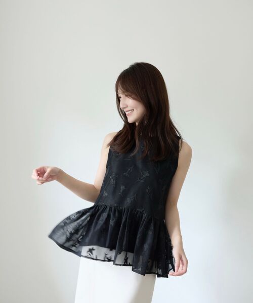 cle blatt(クレブラット)の「エンブロイダリーペプラムトップス(シャツ/ブラウス・レディース・ブラック/ブラック系その他・MEDIUM)」の18枚目の写真