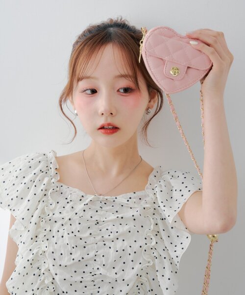 continuer de NICE CLAUP(コンティニューデナイスクラップ)の「ハートキルティングバッグ(ショルダーバッグ・レディース・レッド/オフホワイト/ブラック/ピンク・FREE)」の15枚目の写真
