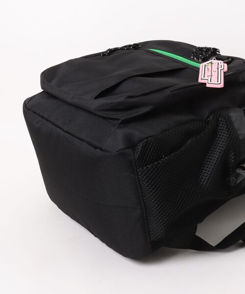 STATUS(ステイタス)の「パワーパフガールズ リュック ナイロン 大容量 機能性 スクール 28L(バックパック/リュック・メンズ・ブラック×グリーン/ブラック×ブルー・FREE)」の4枚目の写真